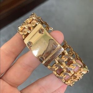 Gold bracelet
